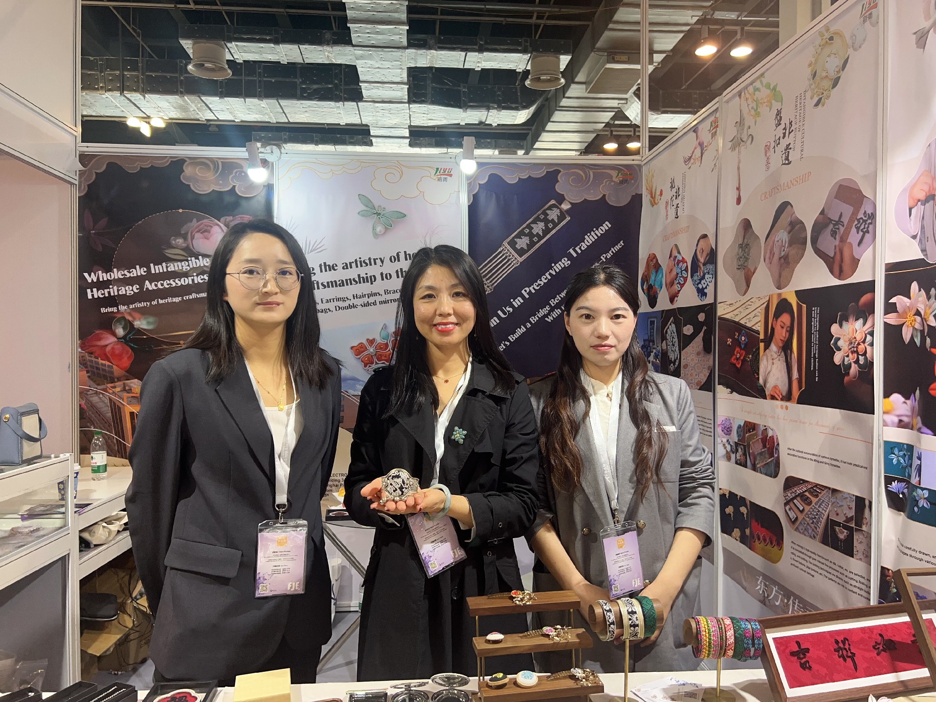LY Shines at Shanghai International Fashion Jewelry Expo 2025 with Heritage Craftsmanship